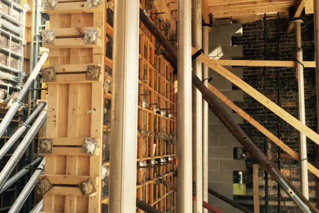 Wall formwork. Executive Building Systems project.
