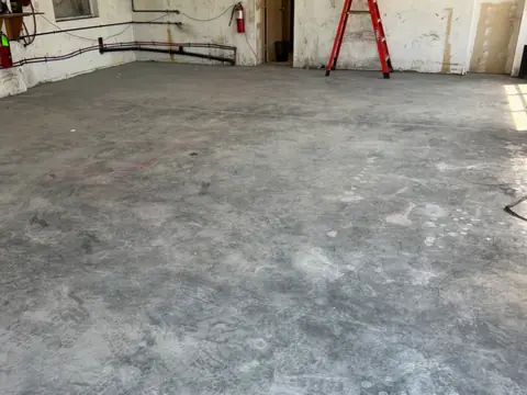 Interior slab ready for fit out. Executive Building Systems project.
